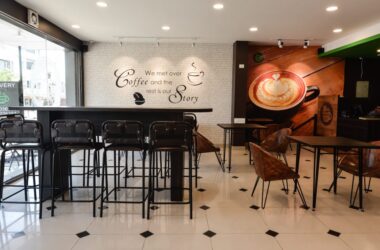 Slanz cafe – A Journey From An IT Job To Full-Time Entrepreneur